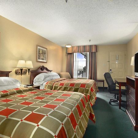 Motel Super 8 By Wyndham La Nouvelle-Ibérie Extérieur photo